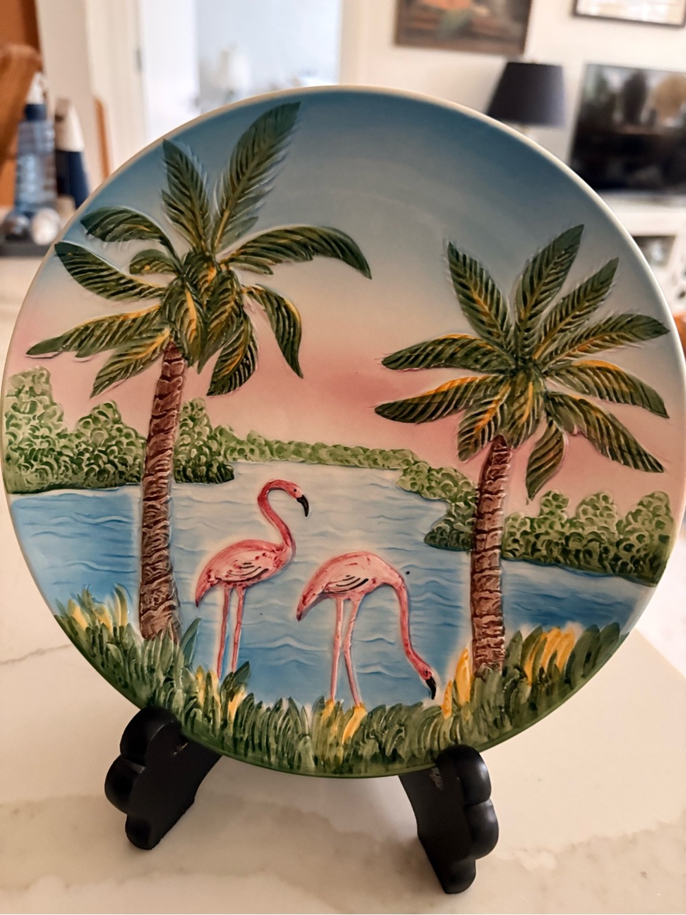 Decorative Flamingo Palm Plate - Tropical Scene